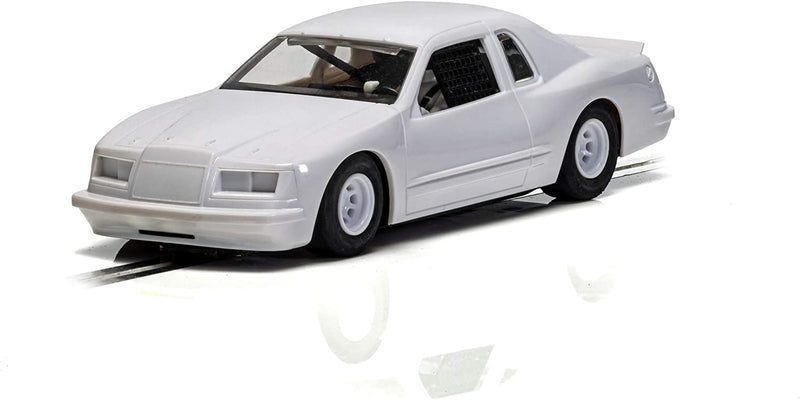 SCALEXTRIC C4072 1:32 CHEVROLET MONTE CARLO 1986 WHITE SLOT CAR