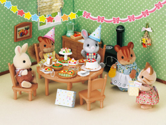 SYLVANIAN FAMILIES 4269 PARTY SET