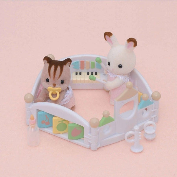 SYLVANIAN FAMILIES 4457 LETS PLAY PLAYPEN