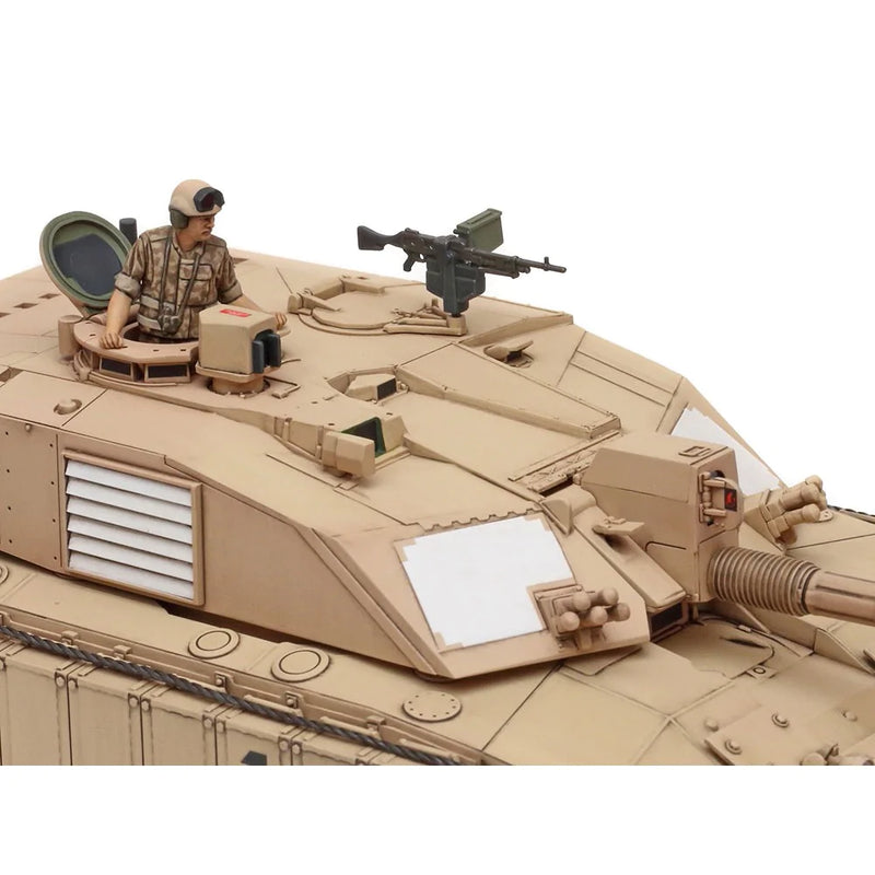 TAMIYA 32601 BRITISH MAIN BATTLE TANK CHALLENGER 2 (DESERTISED) 1/48 SCALE PLASTIC MODEL KIT