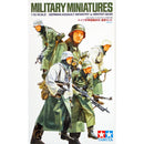 TAMIYA 35256 GERMAN ASSAULT INFANTRY WITH WINTER GEAR 1/35 SCALE FIGURES PLASTIC MODEL KIT