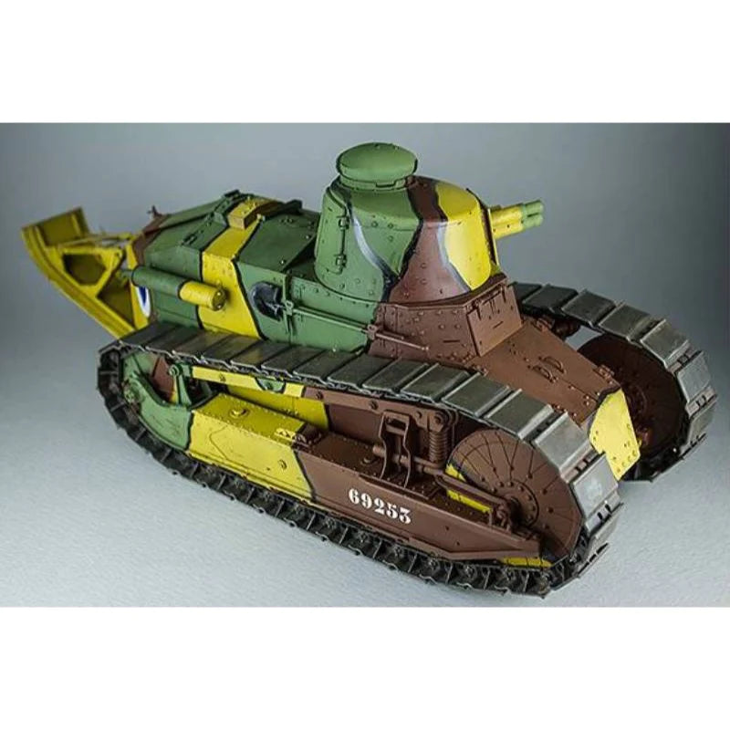 TAKOM 1001 FRENCH LIGHT TANK RENAULT FT CHAR CANON/GIROD TURRET 1/16 SCALE TANK PLASTIC MODEL KIT