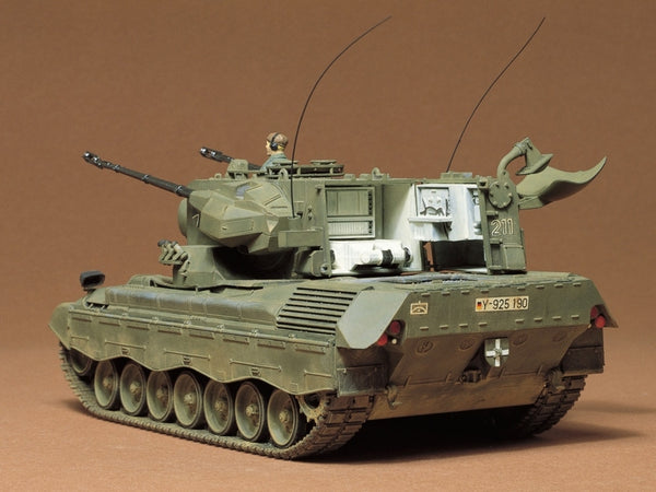 TAMIYA 35099 FLAKPANZER GEPARD WEST GERMAN ANTI-AIRCRAFT TANK 1:35 SCALE PLASTIC MODEL KIT