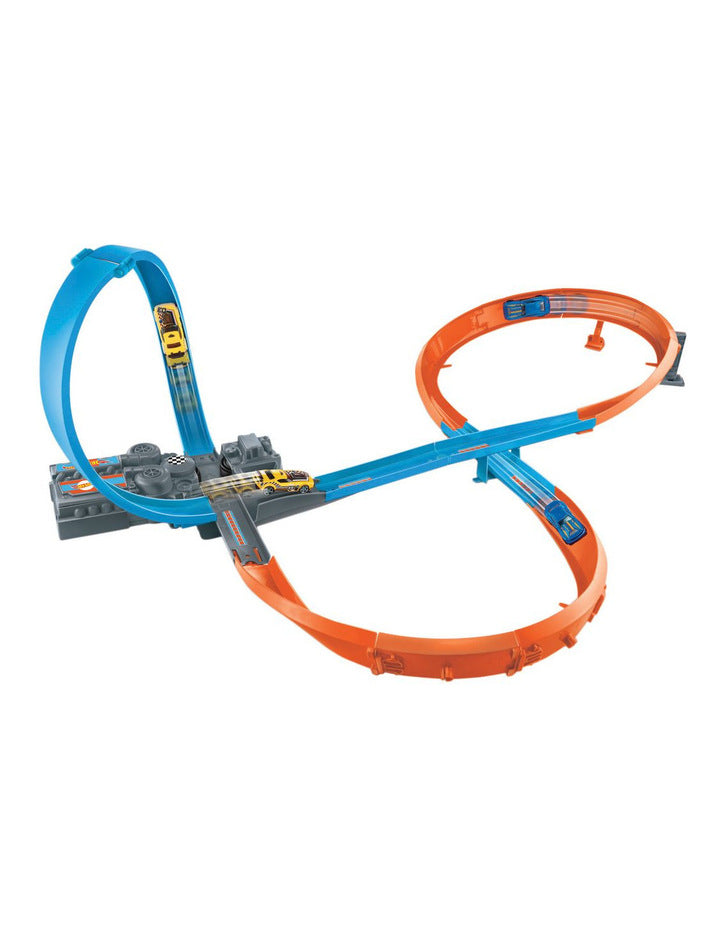 HOT WHEELS FIGURE 8 RACEWAY TRACK SET