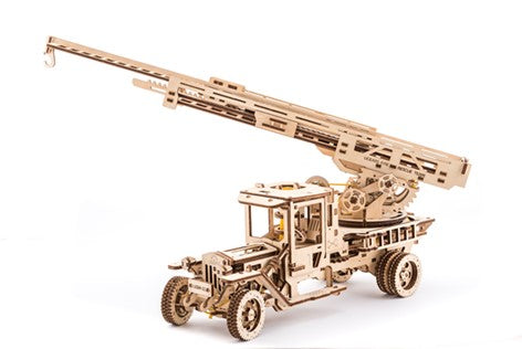 UGEARS 70017 TRUCK UGM-11 WITH LADDER MECHANICAL MODEL