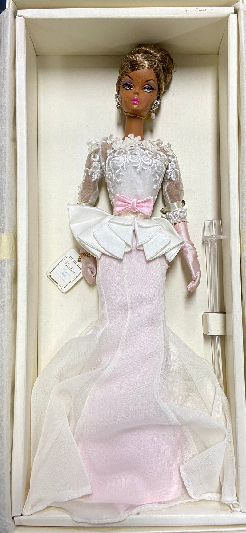 BARBIE FASHION MODEL GOLD LABEL COLLECTION 2012 EVENING GOWN GENUINE SILKSTONE BODY COLLECTABLE DOLL
