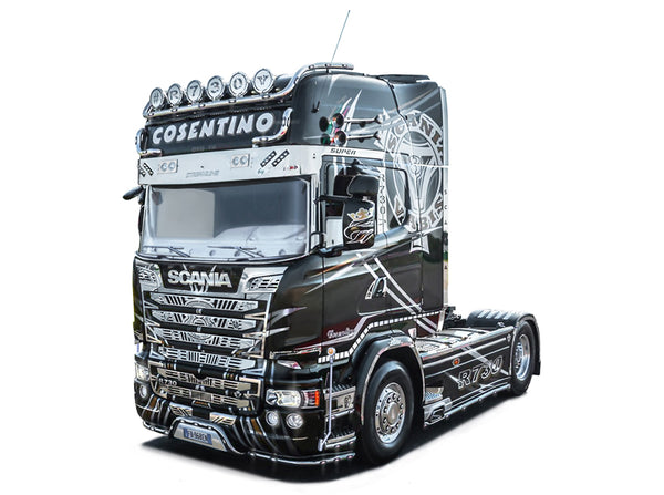 ITALERI 3952 SCANIA R730 STREAMLINE V8 SHOW TRUCK 1/24 SCALE PLASTIC MODEL KIT