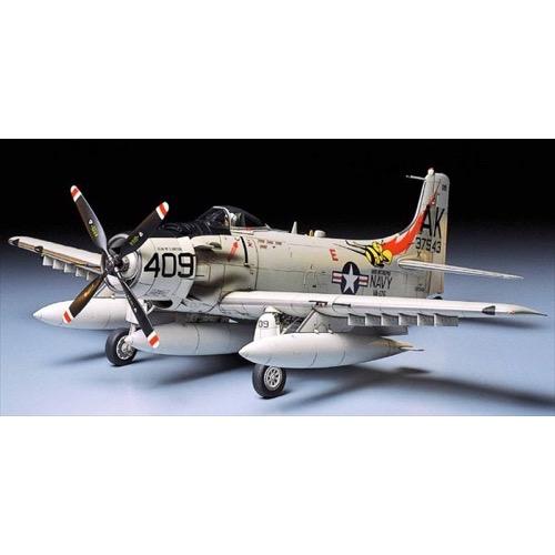 TAMIYA 61058 DOUGLAS A-1H SKYRAIDER U.S. NAVY 1/48 SCALE AIRCRAFT PLASTIC MODEL KIT