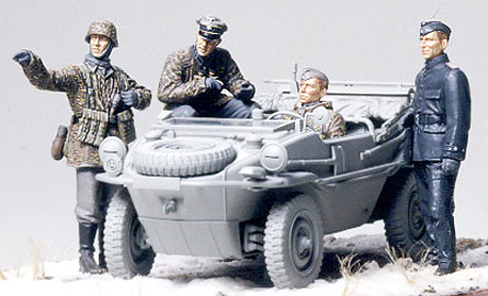 TAMIYA 35253 GERMAN PANZER DIVISION FRONTLINE RECONNAISSANCE TEAM 1/35 SCALE FIGURES PLASTIC MODEL KIT